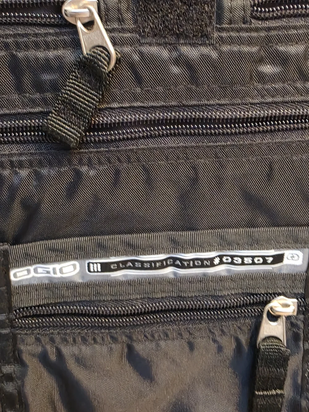OGIO Tek Spec Black and Gray Laptop Messenger Crossbody Briefcase Bag. NWT